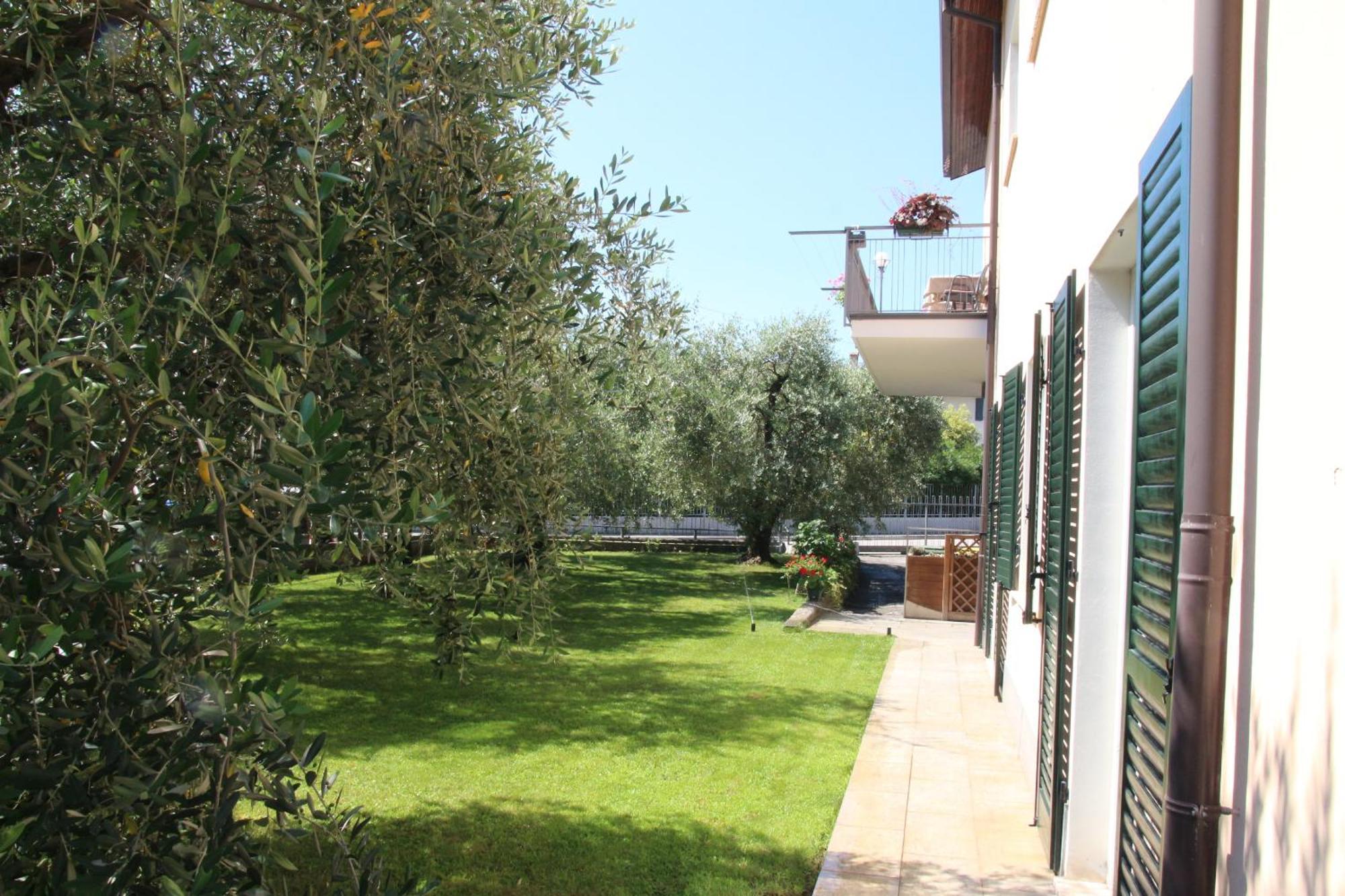 B&B Casa Wanda Since 1999 Riva del Garda Eksteriør billede